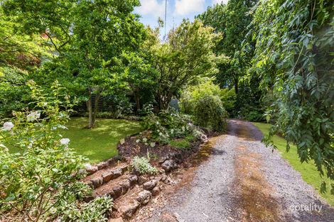 Property photo of 32 Governors Drive Mount Macedon VIC 3441