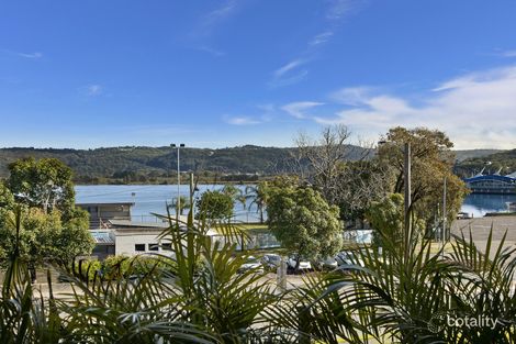 Property photo of 15/43 Masons Parade Point Frederick NSW 2250