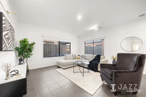 Property photo of 46 Lansdowne Parade Tarneit VIC 3029