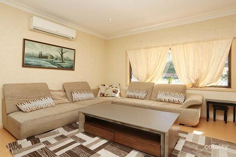 Property photo of 28 William Street Lurnea NSW 2170