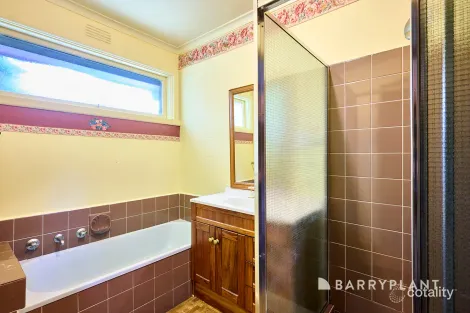 Property photo of 35 Olympus Drive Croydon South VIC 3136