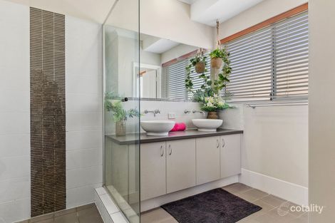 Property photo of 17 Tranquility Way Halls Head WA 6210