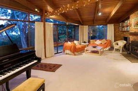 19 Mabel Cres, Mount Macedon, VIC 3441