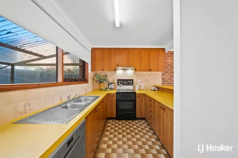 Property photo of 24 Disney Court Belconnen ACT 2617