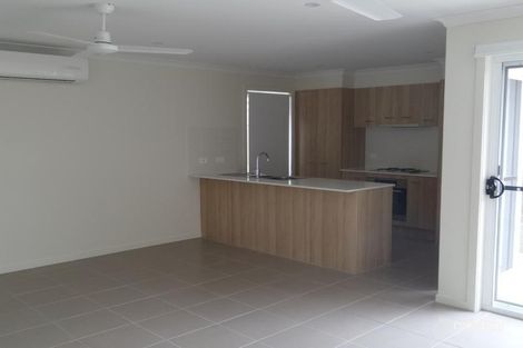 Property photo of 7 Scobie Street Willow Vale QLD 4209