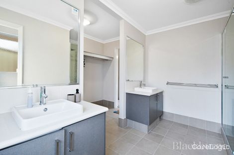 Property photo of 11 Carran Lane Canning Vale WA 6155