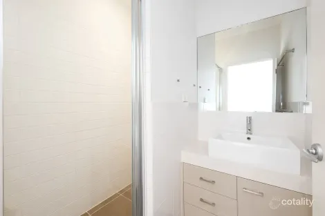 Property photo of 1/24 Windsor Street Hamilton QLD 4007