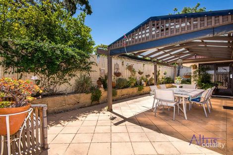 24 Kennedia Lane, Mount Claremont, WA 6010