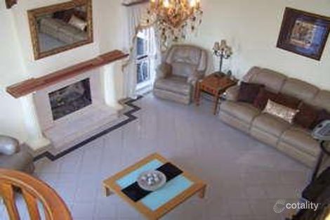 Property photo of 20 Kubis Crescent Dingley Village VIC 3172
