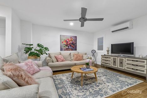 Property photo of 1/1-3 Twenty Third Avenue Brighton QLD 4017