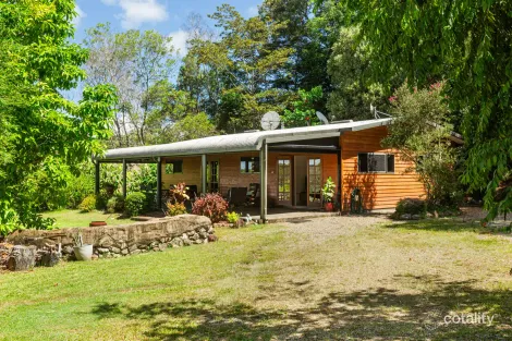 Property photo of 37 Bellview Drive Ravenshoe QLD 4888