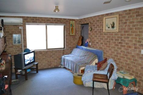 Property photo of 16/2 Rajah Road Ocean Shores NSW 2483