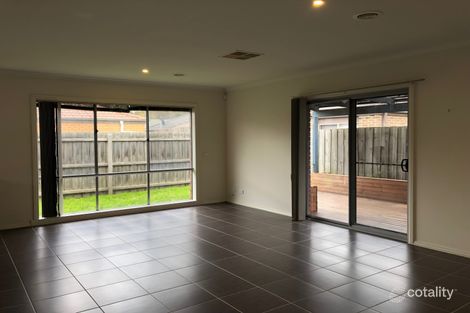 Property photo of 15 Pharaoh Drive Cranbourne VIC 3977