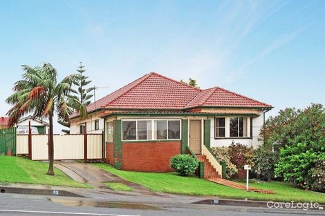 13 Lake Heights Rd, Lake Heights, NSW 2502