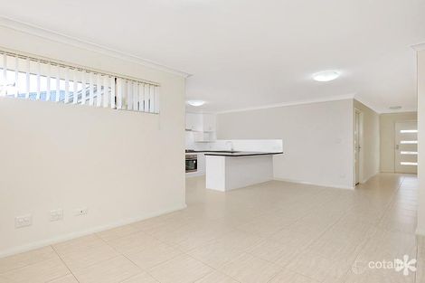 Property photo of 6/30 Arava Circle Aveley WA 6069