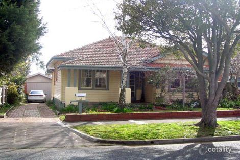 21 Donald Rd, Burwood, VIC 3125