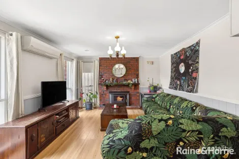 Property photo of 5 Ballarto Road Clyde VIC 3978