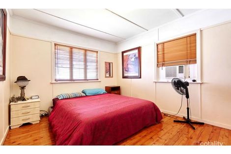 Property photo of 8 Creton Street Brighton QLD 4017