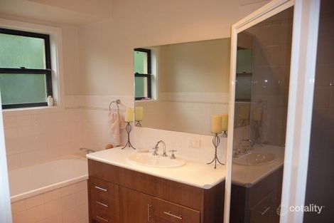 Property photo of 15 Woodhaven Place Mount Gambier SA 5290