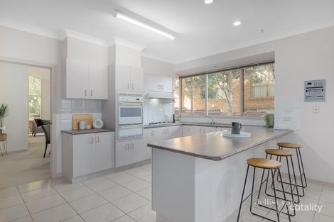 Property photo of 11 Manor Court Donvale VIC 3111