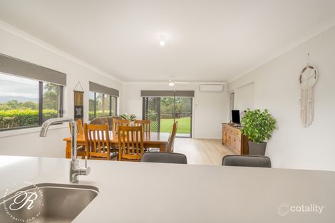 Property photo of 19 Suncrest Close Bulahdelah NSW 2423