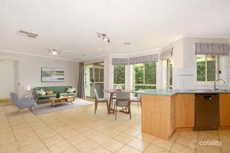Property photo of 38 Bayside Court Jerrabomberra NSW 2619