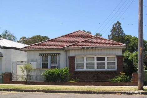 39 Fawcett St, Mayfield, NSW 2304