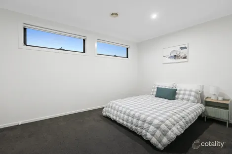 Property photo of 7B Magnolia Street Mordialloc VIC 3195