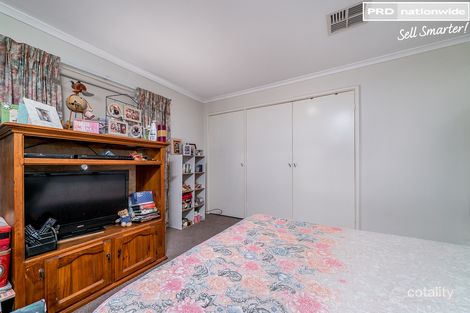 Property photo of 34 Crawford Street Ashmont NSW 2650