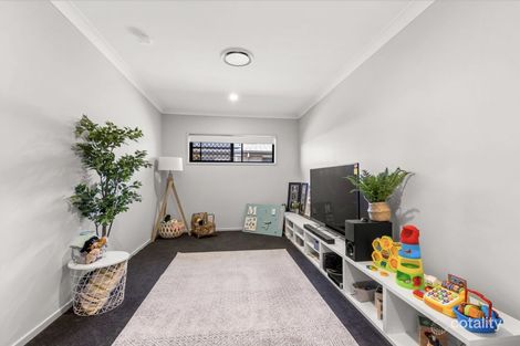 24 Reiner Cct, Burpengary, QLD 4505