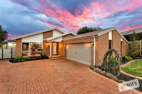 Property photo of 5 Janet Court Narre Warren VIC 3805