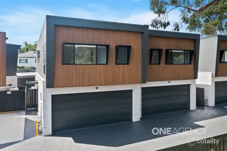 2/3 Brook St, Dapto, NSW 2530
