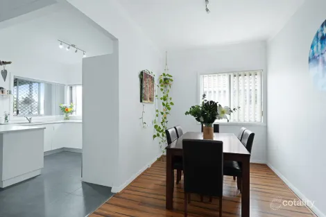 Property photo of 6 Delauret Square Waratah West NSW 2298