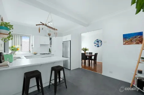 Property photo of 6 Delauret Square Waratah West NSW 2298