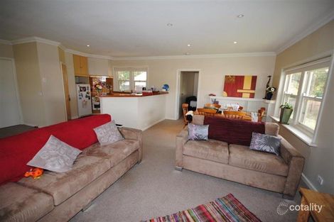 Property photo of 8 Bellview Court Mansfield VIC 3722