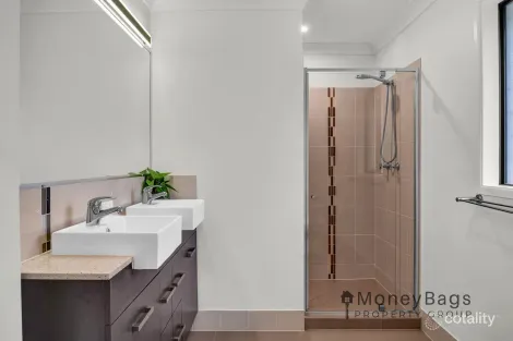 Property photo of 35-39 Panitz Drive Jimboomba QLD 4280