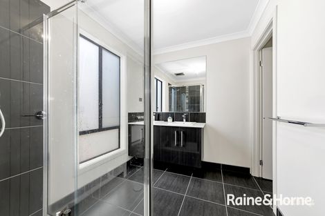 Property photo of 35 Kamona Street Clyde VIC 3978