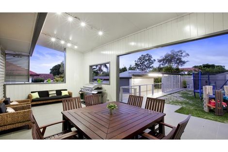 Property photo of 16 Vista Avenue Tarragindi QLD 4121