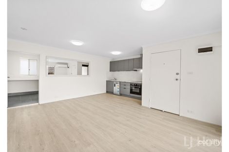 Property photo of 21/52 Trinculo Place Queanbeyan East NSW 2620