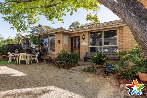 Property photo of 6 Dryden Concourse Mooroolbark VIC 3138