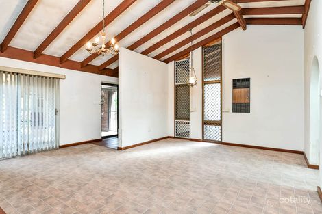 Property photo of 33 Acacia Close Armadale WA 6112