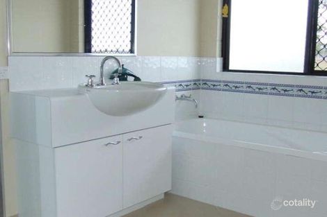 Property photo of 11 Newell Court Mount Low QLD 4818