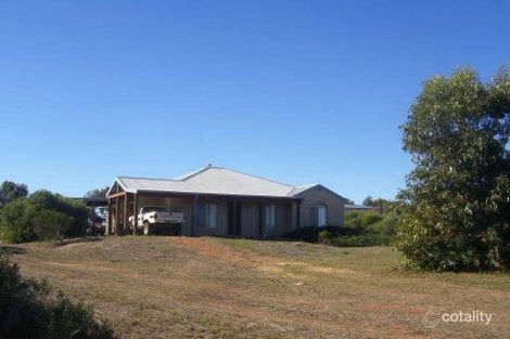 34 Tulloch Dr, Dongara, WA 6525