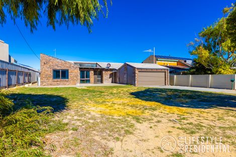 Property photo of 26 Damepattie Drive Two Rocks WA 6037