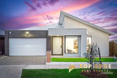 Property photo of 69 Clipstone Crescent Fraser Rise VIC 3336