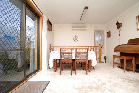 Property photo of 31 Ridgeway Avenue Glenroy VIC 3046