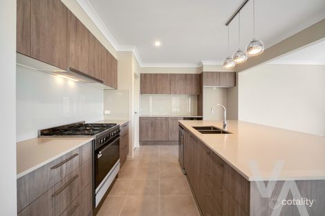 Property photo of 3 Arklow Crescent Chisholm NSW 2322