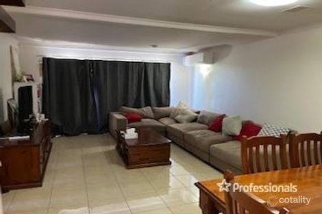 Property photo of 11/83-85 Auckland Street Gladstone Central QLD 4680
