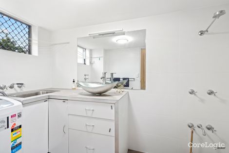 Property photo of 1/130 Musgrave Street Coolangatta QLD 4225