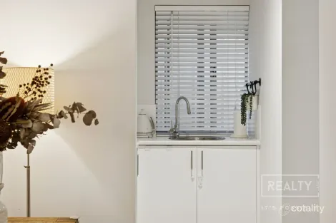 Property photo of 16 Observation Road Craigie WA 6025